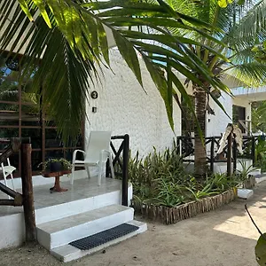 Sirenas Caribbean Ilha Holbox